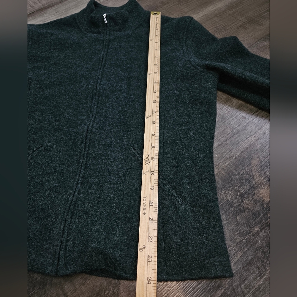 Talbots Green Cardigan with Full-Zip Design and Soft Texture - Picture 10 of 11